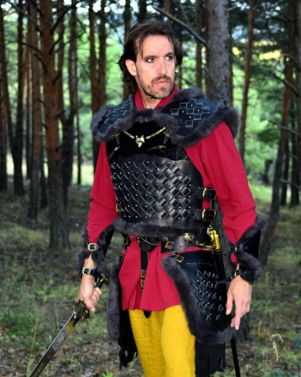 Armadura de cuero vikinga ©SamuraiLeatherGear.com